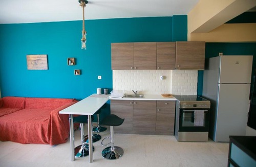 Rafina-Pikermi Apartment | Joanna's studio (Rafina port)