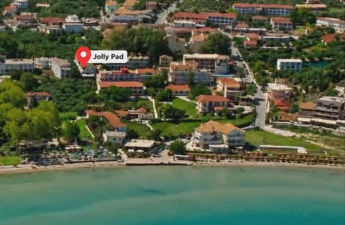 Tsilivi Apartment | Jolly Pad Deluxe Studio - 5 min walk to Tsilivi Beach