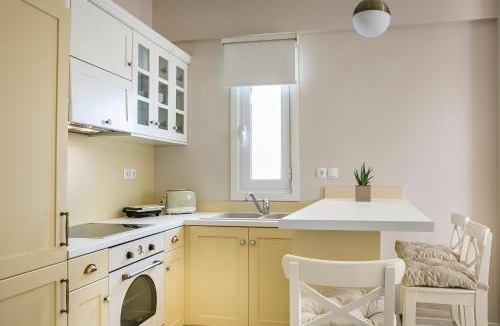 Mazarakata Apartment | Julia's Luxury Suites #2, near Argostoli Cephallonia