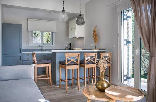Mazarakata Apartment | Julia's Luxury Suites #3, Cephallonia near Argostoli
