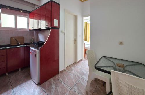 Katerini Apartment | JUNED Suites by SDR