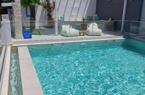 Nea Propontida Apartment | Junior Suite with Balcony & Infinity Pool – Sea Views Steps from the Beach