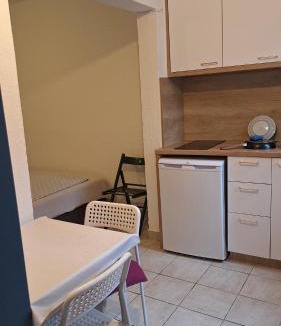 Przno Apartment | Jupi