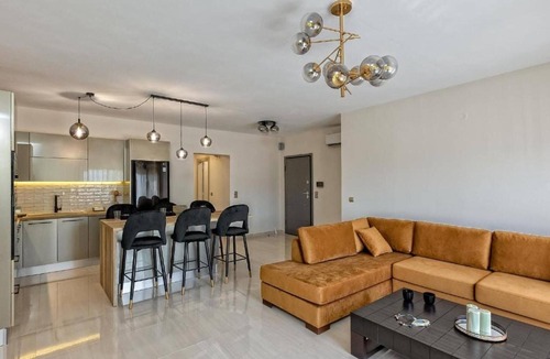 Argostoli Town Apartment | K2 City Residence, House