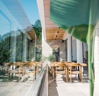 Utjeha Hotel | KAAB Boutique Hotel