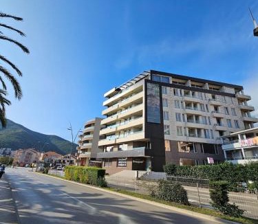 Maini Apartment | Kadmo Sea View Apartment