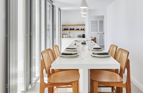 Santorini Villa | Kamini 2 bedroom ultra luxury villa with pool and views