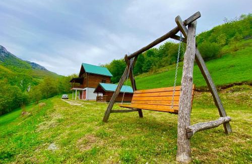 Montenegro House | Kamp Kaludra