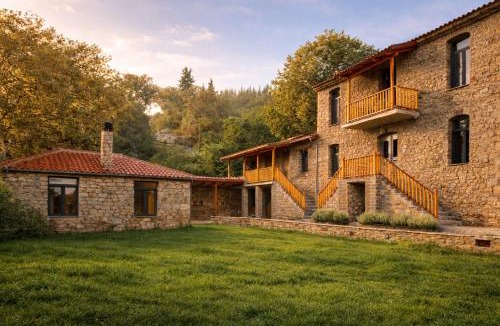 Ithomi Hotel | Kanalia Suites