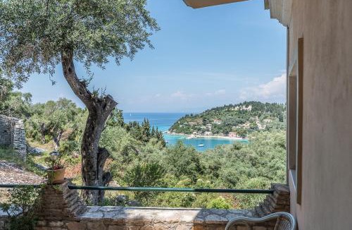 Lakka Apartment | Kanoni Beach Apartments