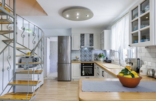Skopelos Cottage | Karderina Cozy Cottage by the River