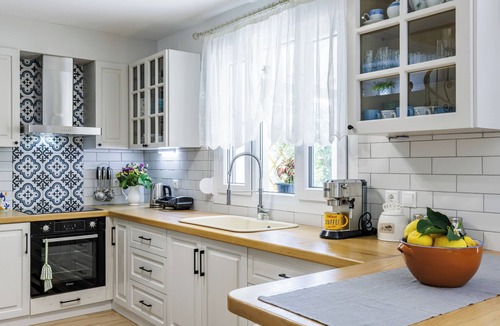 Skopelos Cottage | Karderina Cozy Cottage by the River
