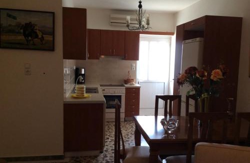 Gastouni Apartment | Kardiakafti Village