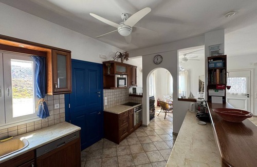 Kardiani House | Kardianibay