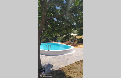 Dirfys-Messapia House | Karlis Family Retreat