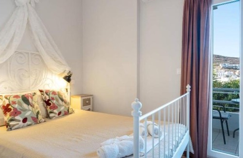 Merichas Apartment | Katerina Irida