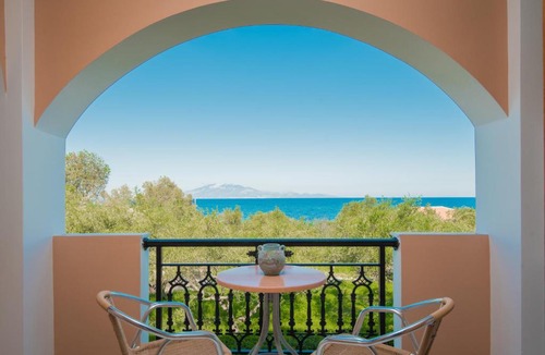 Psarou Apartment | Kavos Psarou Studios & Apartments