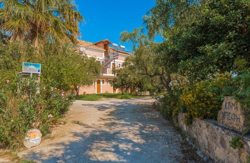 Psarou Apartment | Kavos Psarou Studios & Apartments