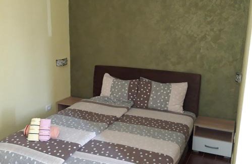 Goricani House | Kazablanka Rooms Aerodrom