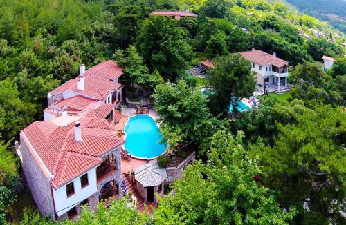 Megalos Prinos Apartment | Kazaviti Luxury Suites