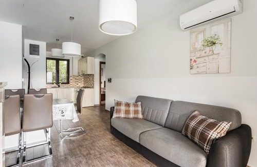 Donji Morinj Apartment | Keystone Apartments