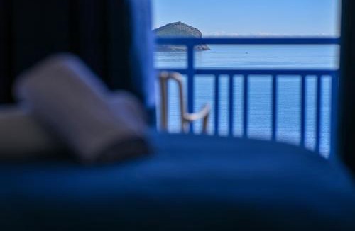 Porto Rafti Hotel | Kiani Akti