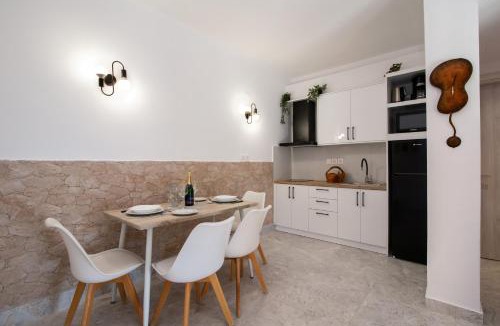 Barbati Apartment | Kiki's Apartments