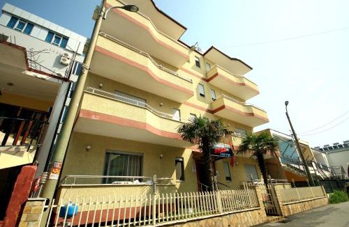 Velipoje Apartment | King's Star Hotel