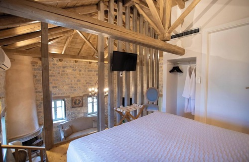 Itilo Hotel | King Suite with Panoramic Sea View | Akrolithi Guesthouse