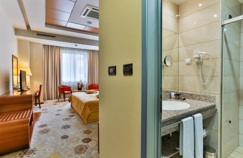 Podgorica Hotel | Kings Park Hotel
