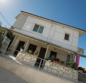 Aliko Apartment | Koci Apartments