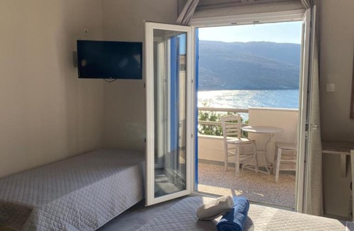 Tinos Hotel | Kohili Kolibithra in Tinos