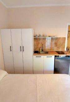 Mastichochoria Apartment | Komi's Pink Paradise 3