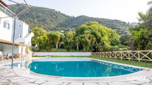 Ipsos Apartment | Konstantinos Pool & Fun Apartments