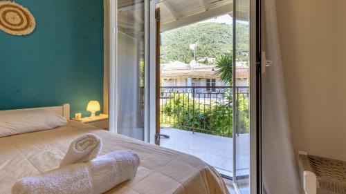 Ipsos Apartment | Konstantinos Pool & Fun Apartments