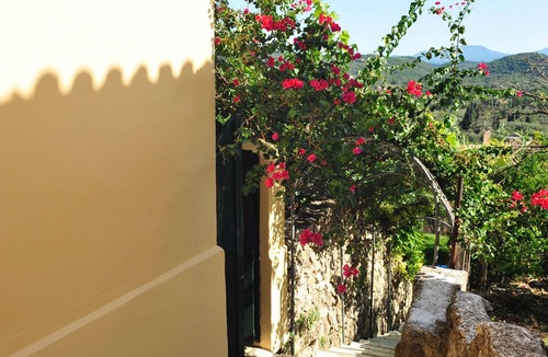 Ano Korakiana House | Korakiana Cottage