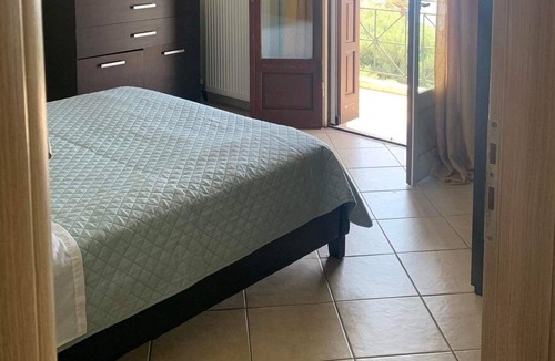 Koroni Apartment | Koroni best view family apartment