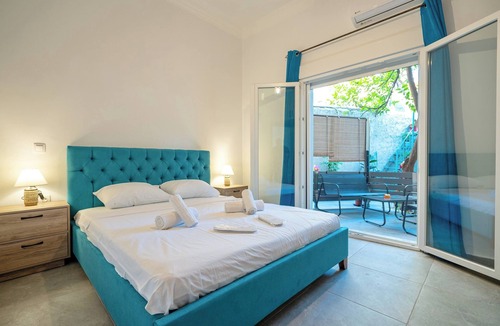 Kallithea Apartment | Koukaki 1 bedroom 4 persons apartment by MPS