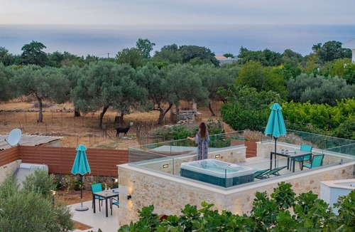 Prines House | Kritiki Spilia - Home and SPA by Interhome