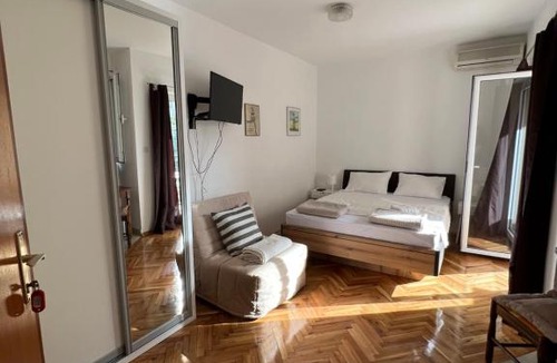 Babilonija Apartment | Ksenia Guesthouse Apartments and Studios