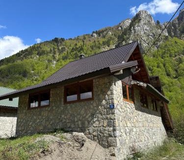 Downtown House | Kuća broj 15