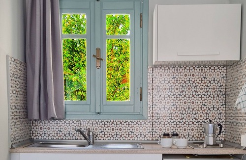 Kato Stalos Hotel | Kurmulis Studios, Maisonette with Pool View!