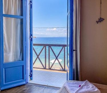 Skala Mistegnon House | Kyparissis Beach House 2