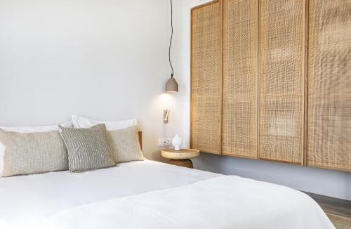 Loutra Apartment | Kythnos Blue - Suite 3 Loutra Bch Balcony Sea View