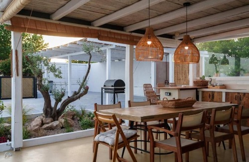 Nea Propontida Cottage | kythros seaside suites