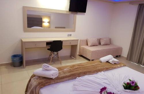 Alikanas Hotel | LA CARETTA S1