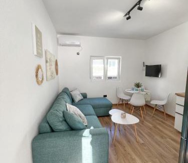 Prcanj Apartment | La Casa Sorella