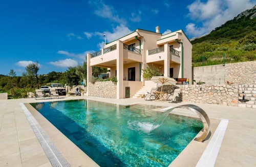 Seoca Villa | La Dolce Rustica - Hillside Villa