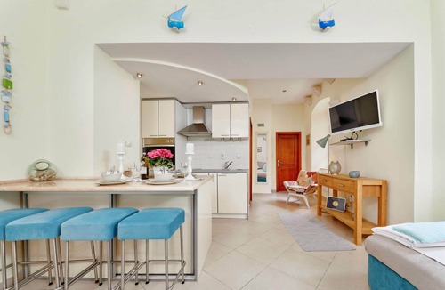 Kotor Old Town Apartment | La Dolce Vita II❤️ of UNESCO Kotor Luxury 1BR place experience Medieval magic