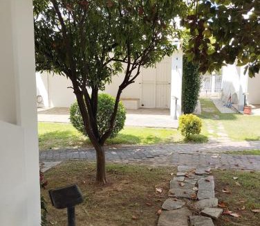 Flogita House | La maison bleue